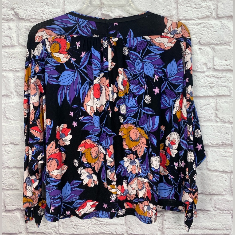 Free People Boho Peekaboo Batwing Sleeves Top Size XS - Picture 2 of 6